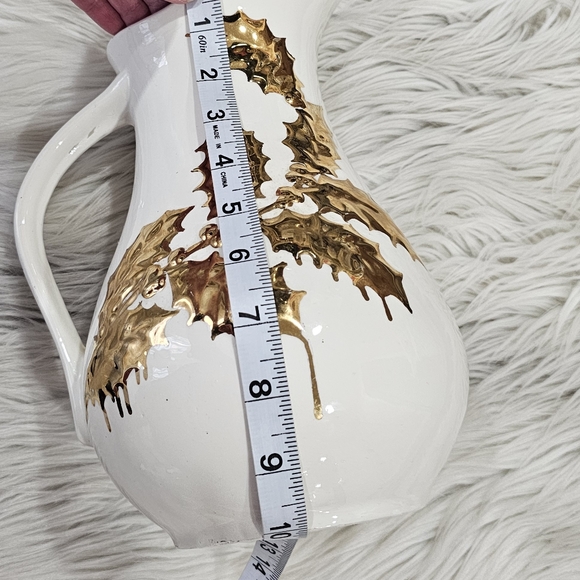 Vintage porcelain gold  leafs  pitcher - Picture 2 of 12